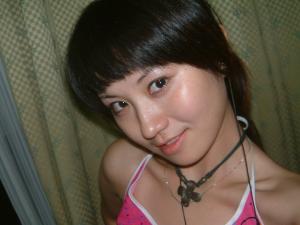 ����Ů�ߵ��ԳƷǴ�Ů��������ע