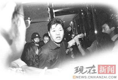 ����ͻϮɫ�鳡�������ж�ӭ��