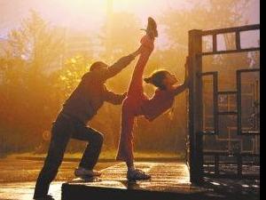 ʮ��Ů����Ǯѧ�赸 ҹҹ·������ϰ