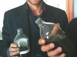 úҵ��˾��֯ú����ϴ�� һ�˾�ϴ��48ƿ��ˮ