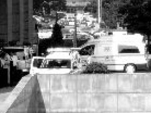 ����Ժ����ί��¥����׹¥�¼�