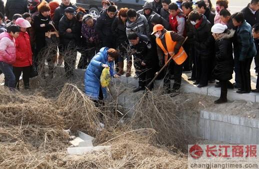 �����ֶ����Ӥ ���ױ���Ժ��Ǹ�����Ѵ��������Ա