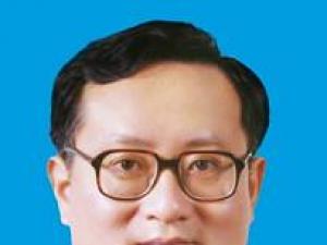 �����˴����γ´������ȥ��ί��ίְ��