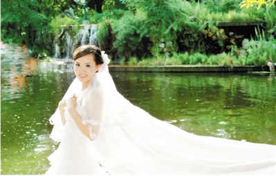 张丽莉.jpg 张丽莉.jpg