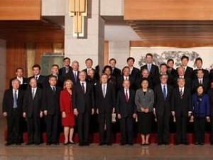 ���F�����ɽ���Ӷ�������ϯ�廪��ѧ�