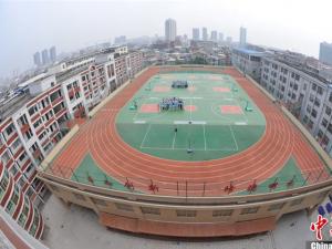 ����ѧУ��3000�򡰿��вٳ��� 4����������ȫ