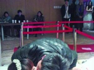 �������ơ�˯���ˡ����� İ����Ů��һ�Ƕ���