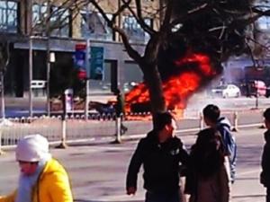 ���Ӽݳ�ײ20����ѧ�����ճ� �������Ϸ�