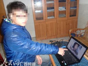 ����Ϊ��ɫ����վ���ַ�����Ů���Խ�ͼƬ