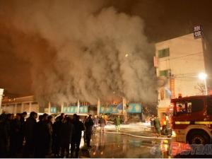 �Ϻ�һũ��Ʒ�г��������� �����5��12��