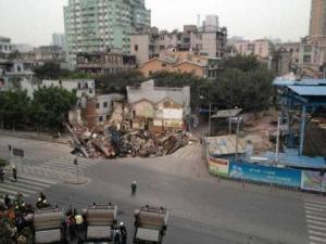 ���ݵ���ʩ��������ͻ������ �������������300ƽ��