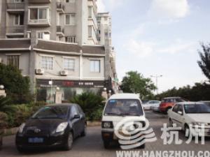 ����������ÿ������һ�����������ռ��λ