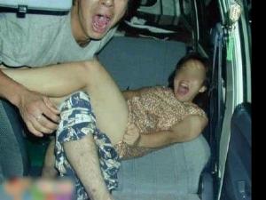 ��ѧ��ʦ��Ůѧ���ڼұ���׽�� ����Ůʽ���¿���ֻ��ϴ�·�