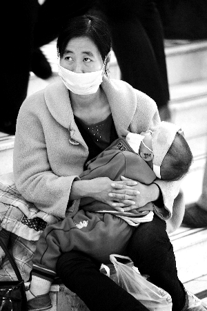 4����������