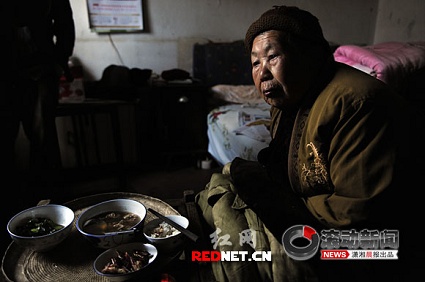 ̱������