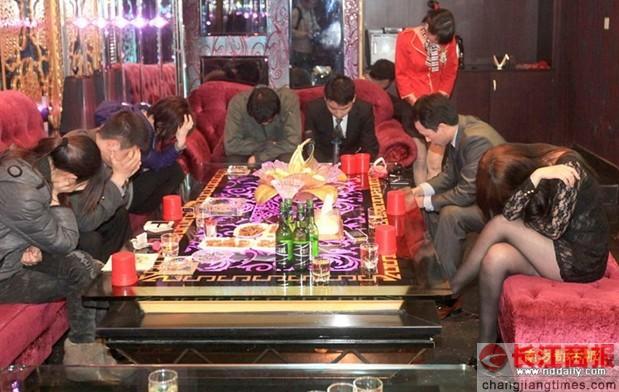 �㶫����ͻ�����ҹ�ܻ� �����̾�804�ˣ���ͼ��