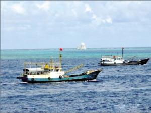 �й��洬���ӵִ���ɳ侱̽�