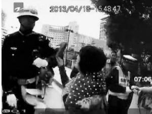 Ů�Ӵ���Ʊ�������Ь�ͳ齻��(ͼ)