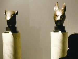 ���̳ƽ����޳�������������