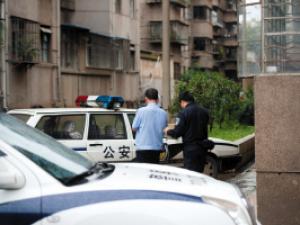 ����ɱ���������ĸһ������ ʬ��ű��䣨ͼ��