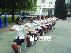 �շ�վ������Ա����̬���٩ ���ѳ�������ҪǮ��ͼ��