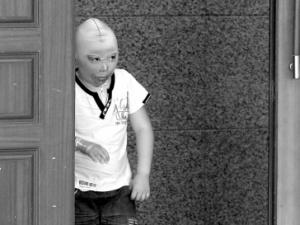 Ů��й�����ͽ�5��ֶ�ӵ�ȼ���뿪��ͼ��