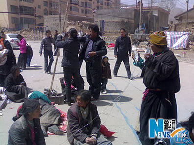 ǿ�����  �Ĳ�¥����������