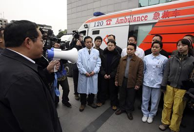 ǿ����Ϯ  �ٹ�Ԯ��