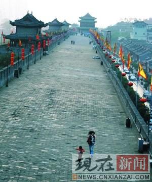 �������ʰ�װ��ǽ��ָΪ���ؼ�