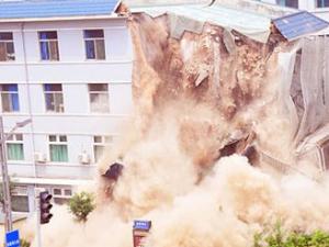 ɽ��ʡ����ҽԺ��ǰ����