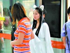 ���׺�Ů��Ƶ���Ϻ�����