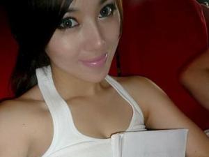 ���Ը�Ů��ʦ���ɻ��Ը�д��贫����ͼ��