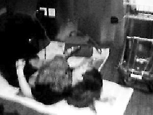 ��������37���˿;ܾ��ǻ� �ɻ�ж������˦�˿Ͷ�ȥ��ͼ��