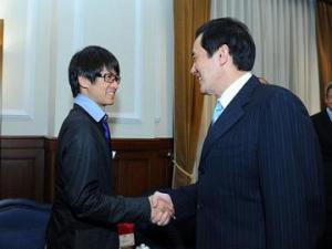 ��Ӣ�ź�������һ�����ܽӴ��������� ������Ϊ�����Σ�ͼ��