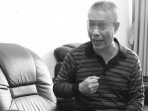 ���������ڲ�Ը�е�1500������ ����ĸ�׿�ͷ�Ͼ���ϵ