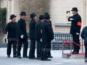 С�����������Ϻ��ڰ��Ʒ������ѵ�٩��ͼ��