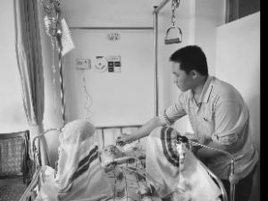 Ů�ӹ����İ�����ӵ�Ϸ��������ʮָ(ͼ)