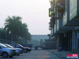 ����ָ�㶫һ�ǹֳܾ�ӵ�ʹ����� �߹��о��ްԱ�����ռ���ǡ����ԡ�