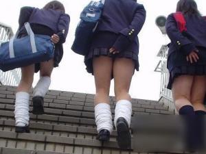 ��ʦ��ǰŮ��ʦ�°౻У��ǿ���ϳ�����ǿ�� �������ʣ�ͼ��