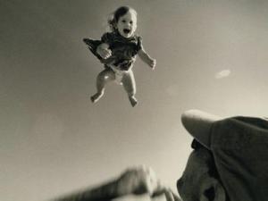 1���Ӥ������������ ���Ȼ�ͷͷ���۶ϳ�ֱ���������У�ͼ��