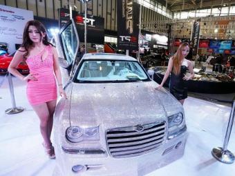 20���ˮ�곬���ܳ������Ͼ����ʳ�չ �ǹ���ģ��ͷ��ͼ��