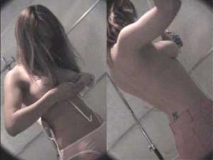 ���羪�����Ŵ�ѧŮ��͵���� �����շ贫���飨ͼ��