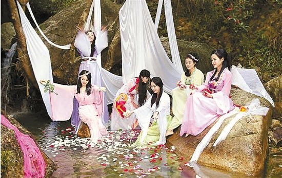 6��Ů��ɽ���п��ɶԴ���װҪ��������Ů ���ѣ������˿��