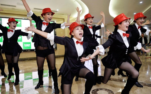 �㳡����輯�������ơ���Ůʱ���� ��˿��������ʿ������