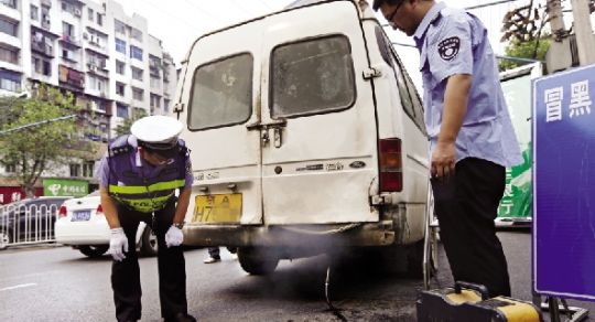 �人�Ʊ공�걨��̭���������������ͷ