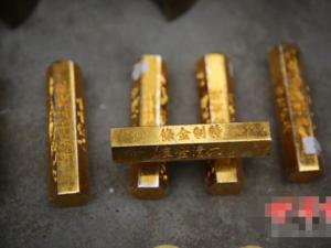 Ů���Գ��峯����թƭ���� 572���ֱ��ܺ��˾н�