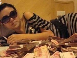 Ů�ӻ�Ǯ������30�� ̰������������Ը����