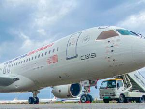 ȫ׼C919ʽ   ɻڲҵɡ