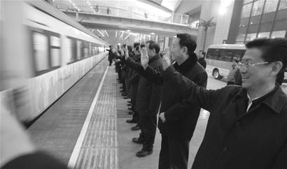 ���� ������ǧ������˵����У�ͼ��