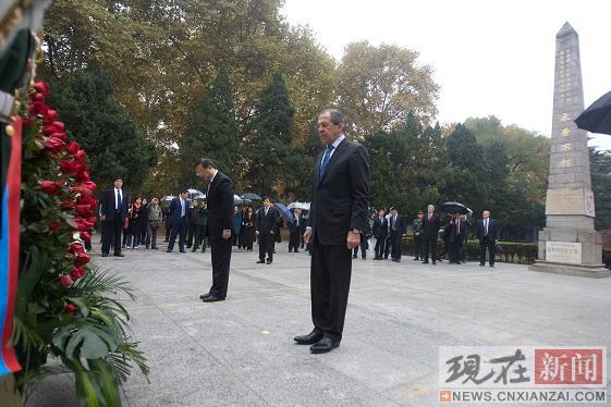 �ж���ӭӡ�ȵ�ѡ�ǳ������¹�